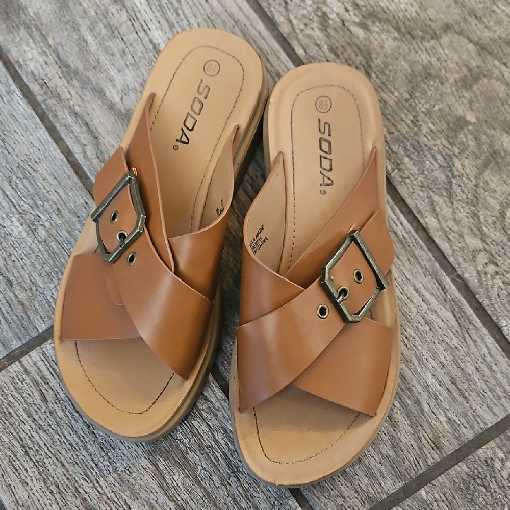 SODA Women's Tan Slide Sandals Size 8.5